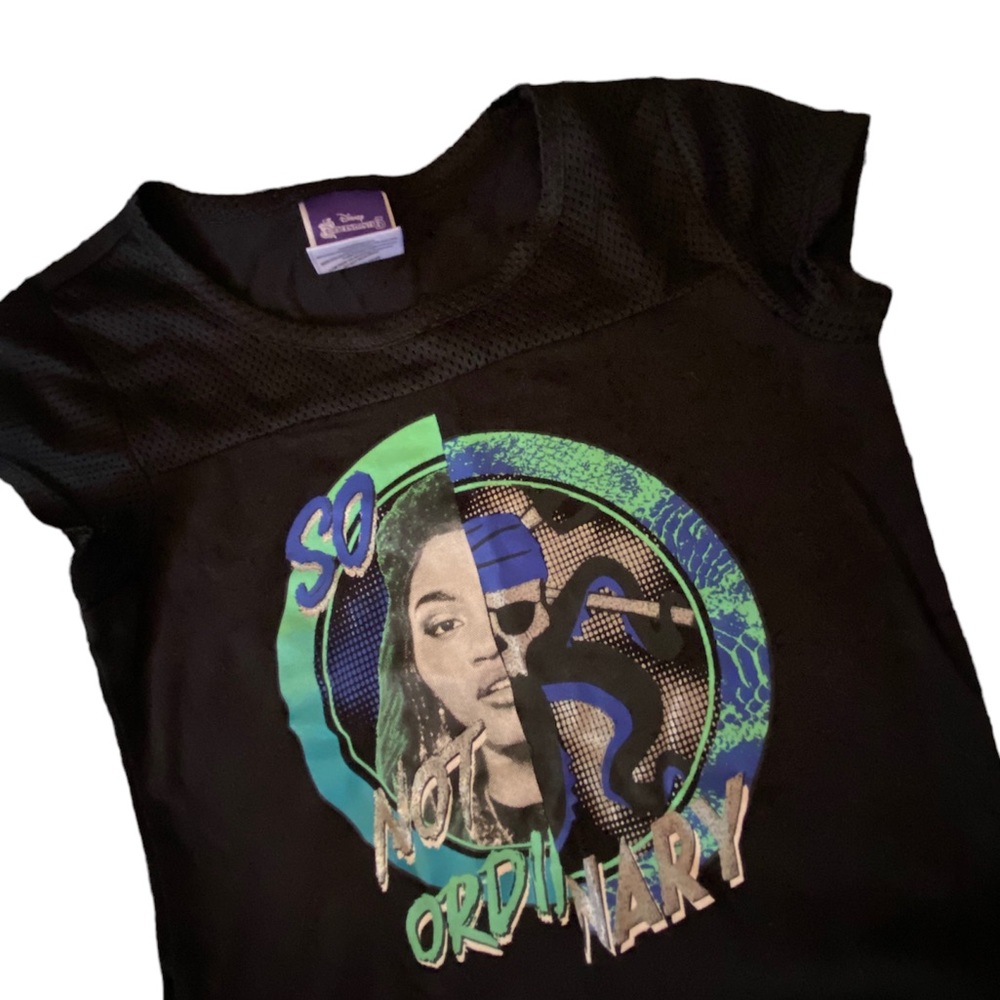 Uma Descendants Crop Top